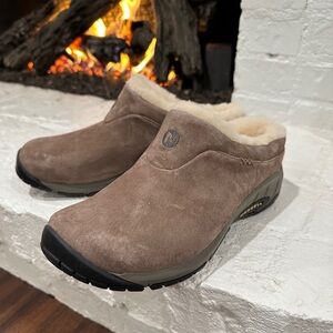 Merrell Women’s Encore Ice Slip On Size 8.5M in Tan/Light Brown